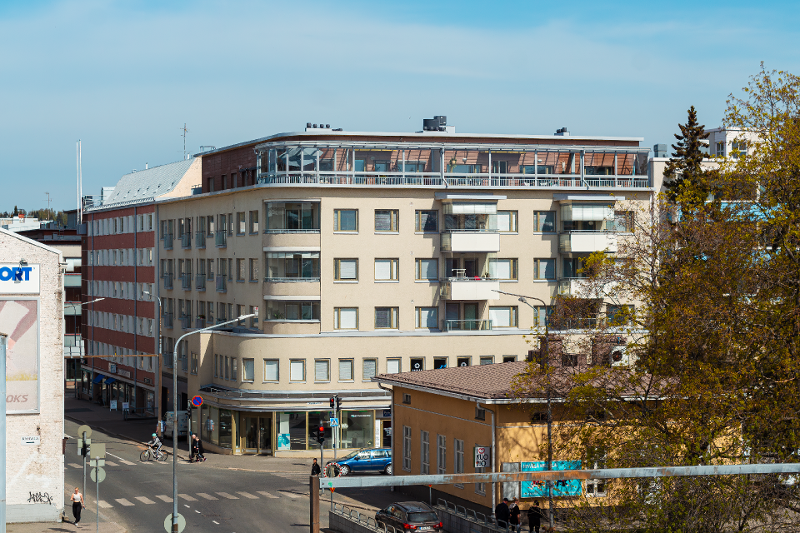 Sijainti erinomainen Kuopion keskustassa heti Kaupungin talon takana!