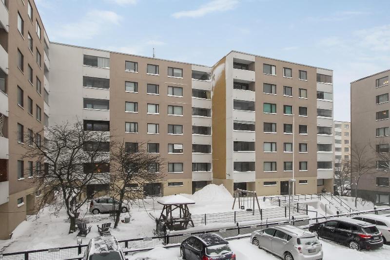 julkisivu sisäpihan puolelta