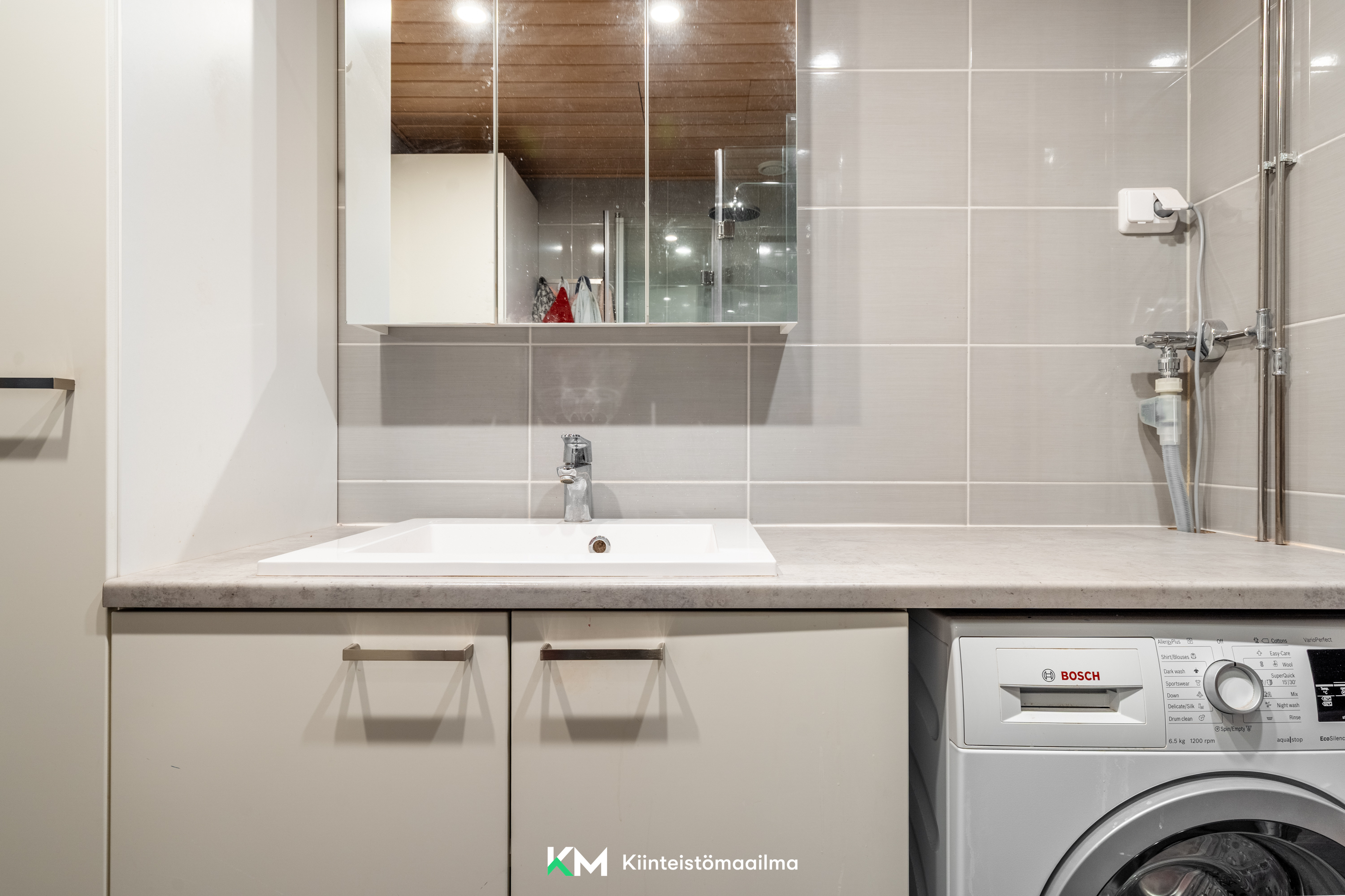 Laurinniityntie 18, Lassila, Helsinki