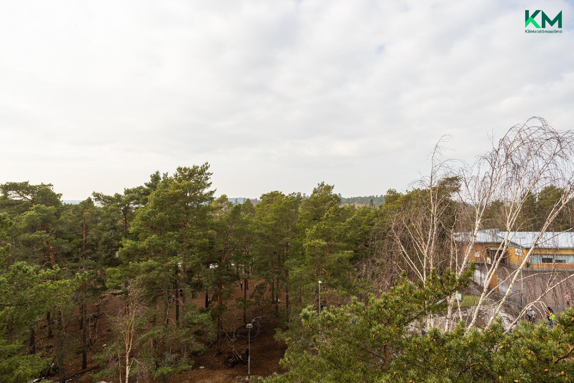 Jalustinkatu 7, Uittamo, Turku