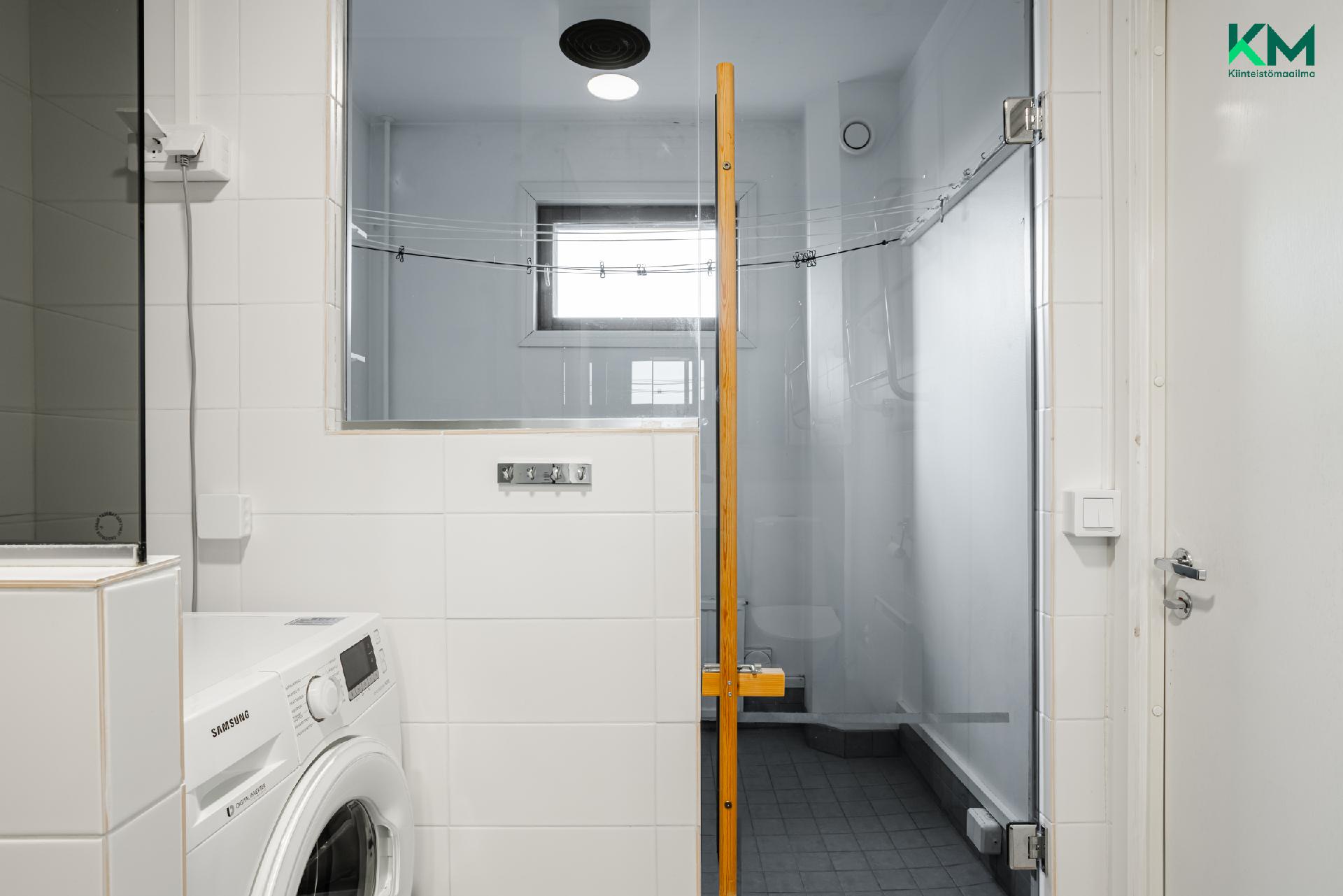 Jalustinkatu 7, Uittamo, Turku