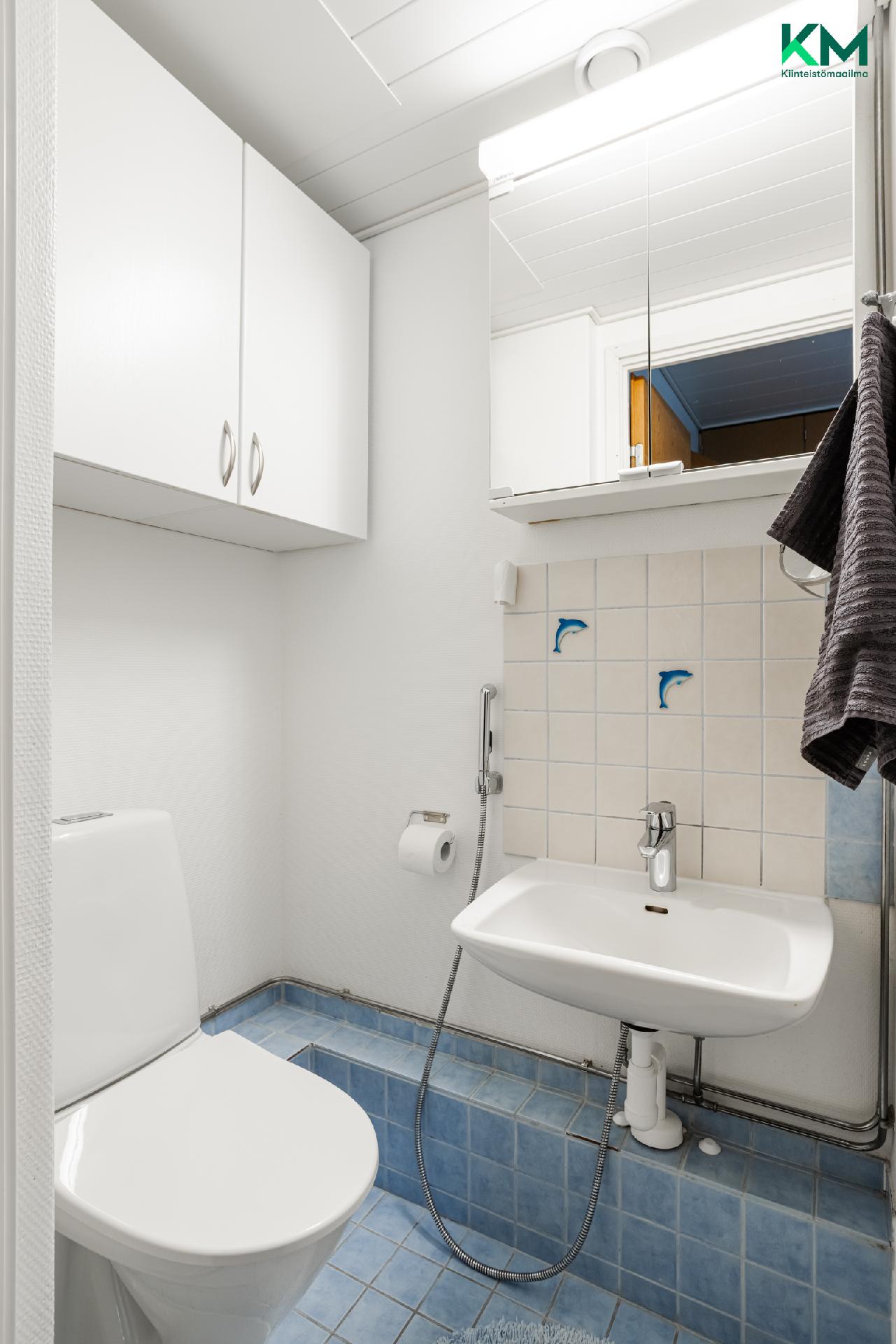 Jalustinkatu 7, Uittamo, Turku