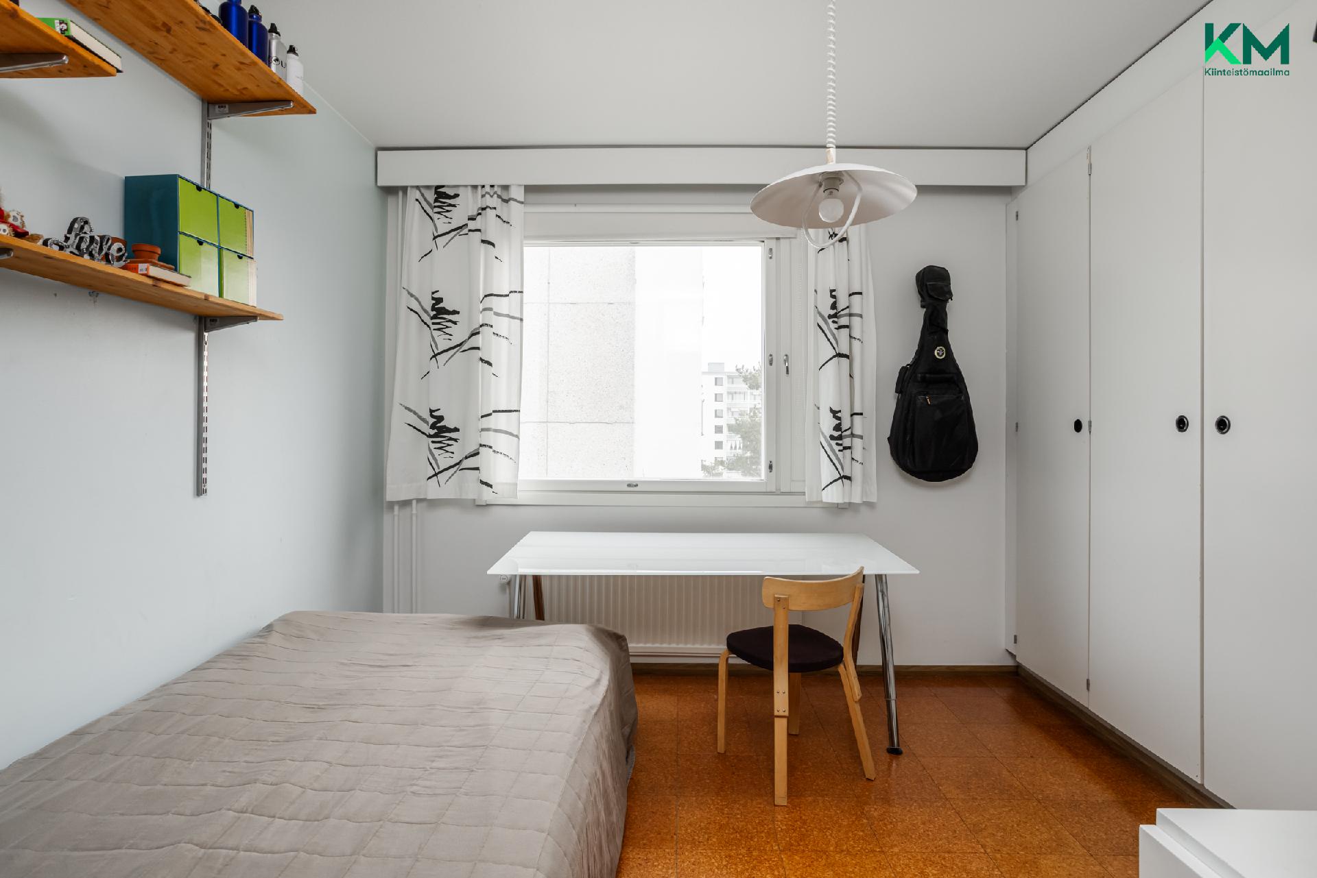 Jalustinkatu 7, Uittamo, Turku