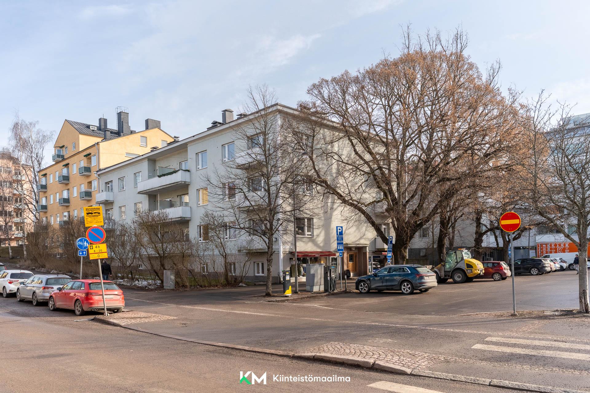 Munkkiniemen puistotie 21, Munkkiniemi, Helsinki