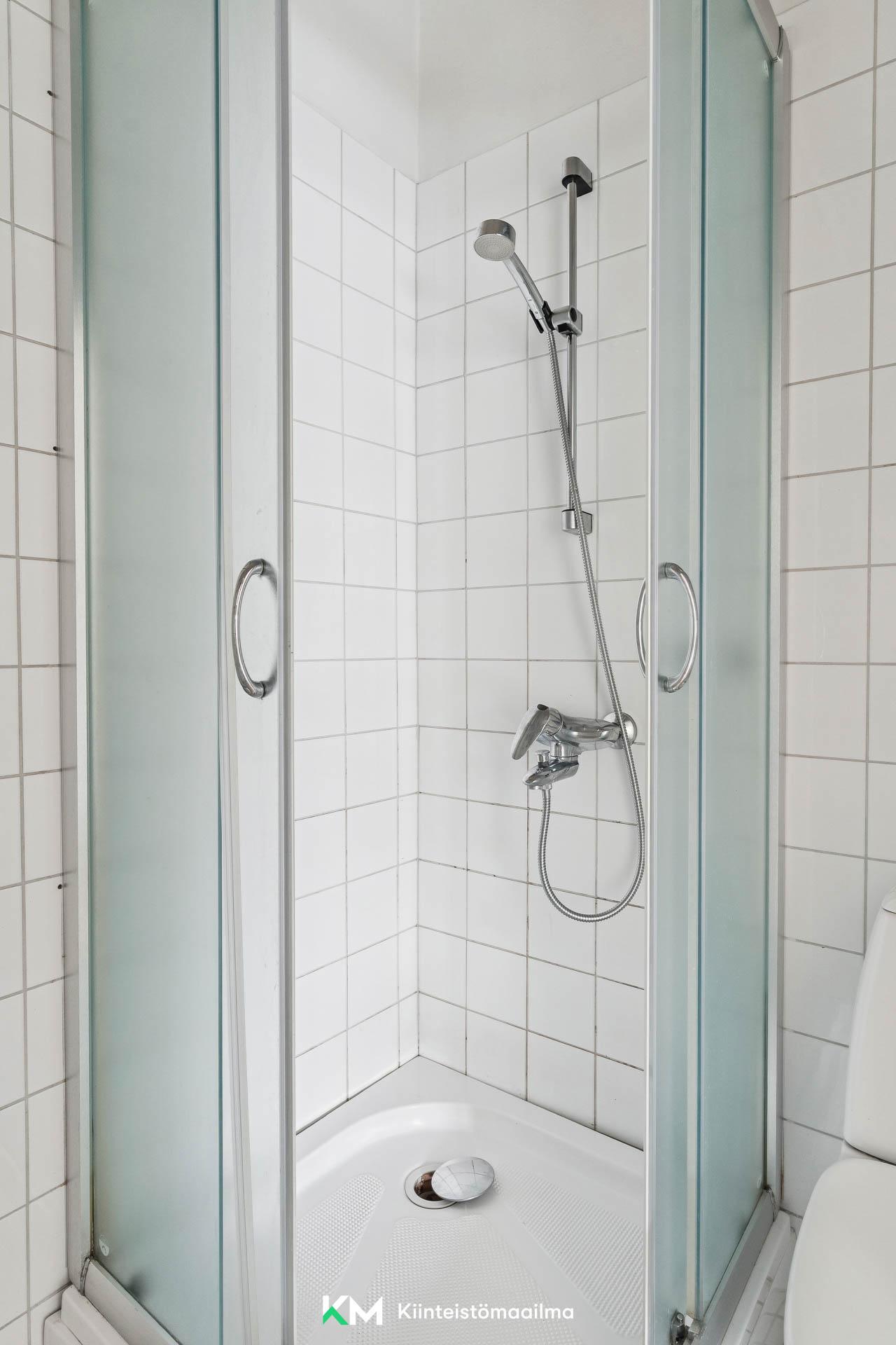 Munkkiniemen puistotie 21, Munkkiniemi, Helsinki