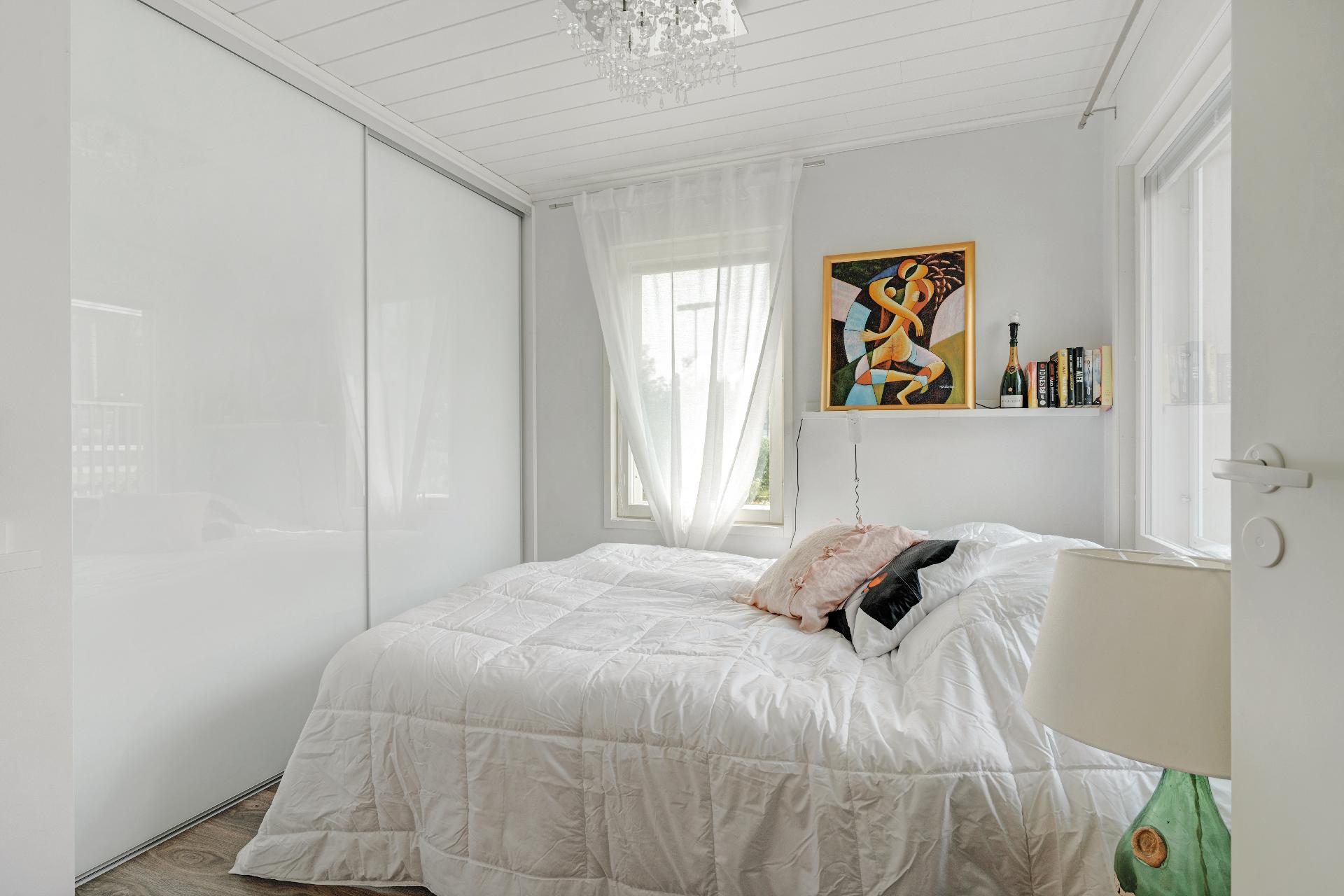 Nahkasuutarintie 2, Kurttila, Espoo