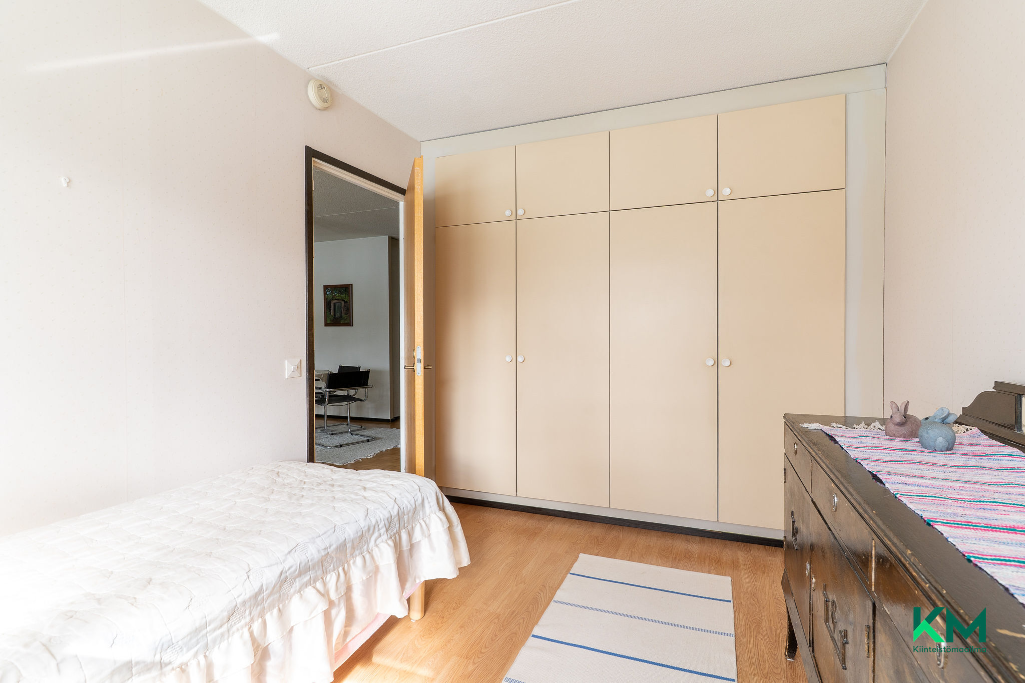 Yläkerran makuuhuone