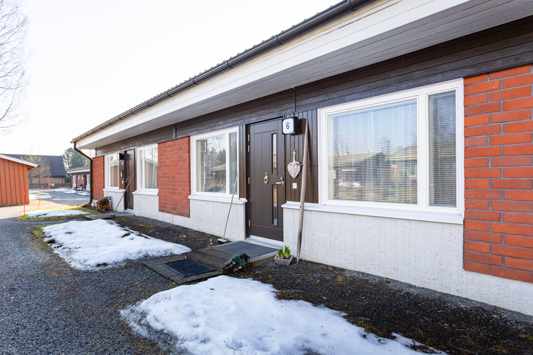 Sireenitie 10, Parola, Hattula