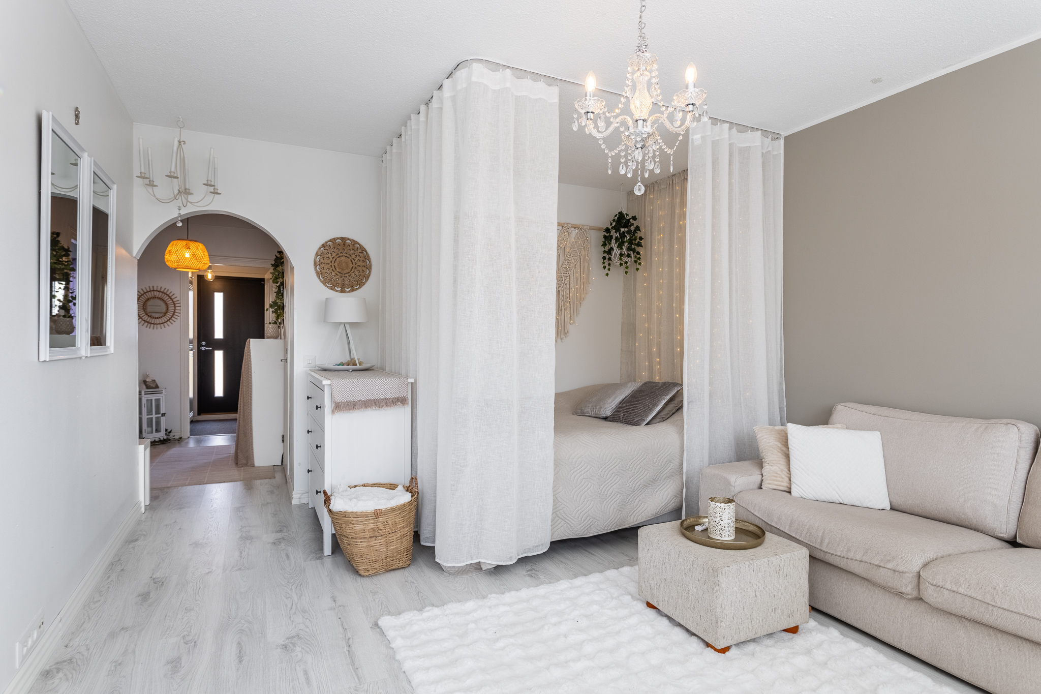 Sireenitie 10, Parola, Hattula