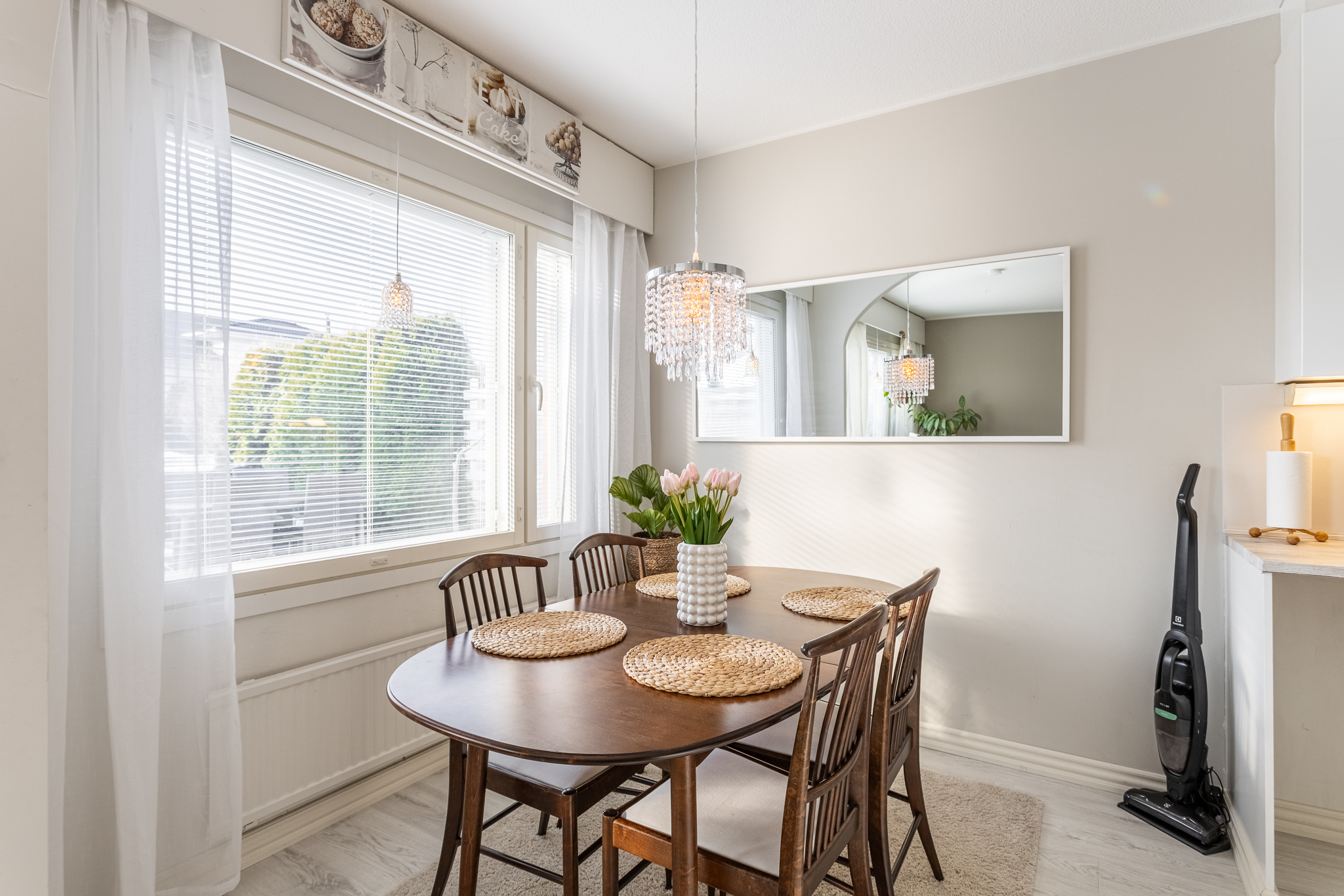 Sireenitie 10, Parola, Hattula