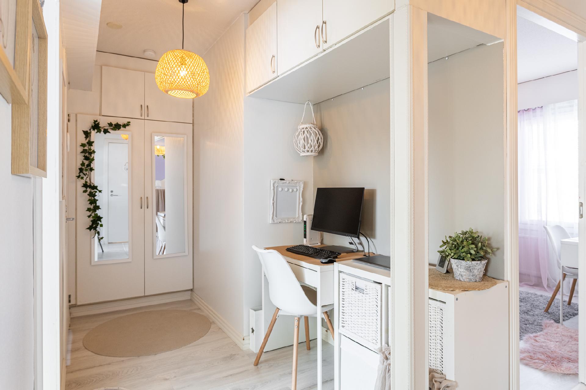 Sireenitie 10, Parola, Hattula