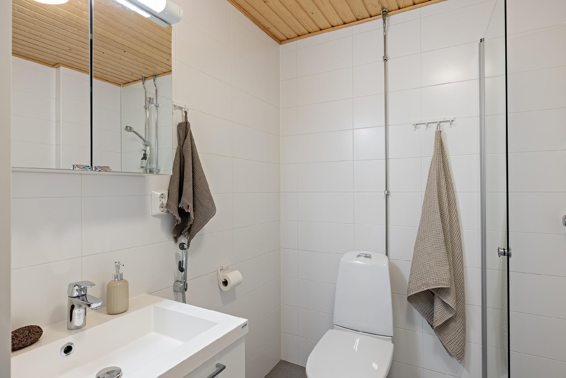 Ukkoherrantie 2, Metsokangas, Oulu