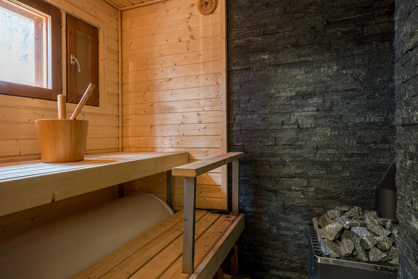 Viihtyisän tyylikäs sauna