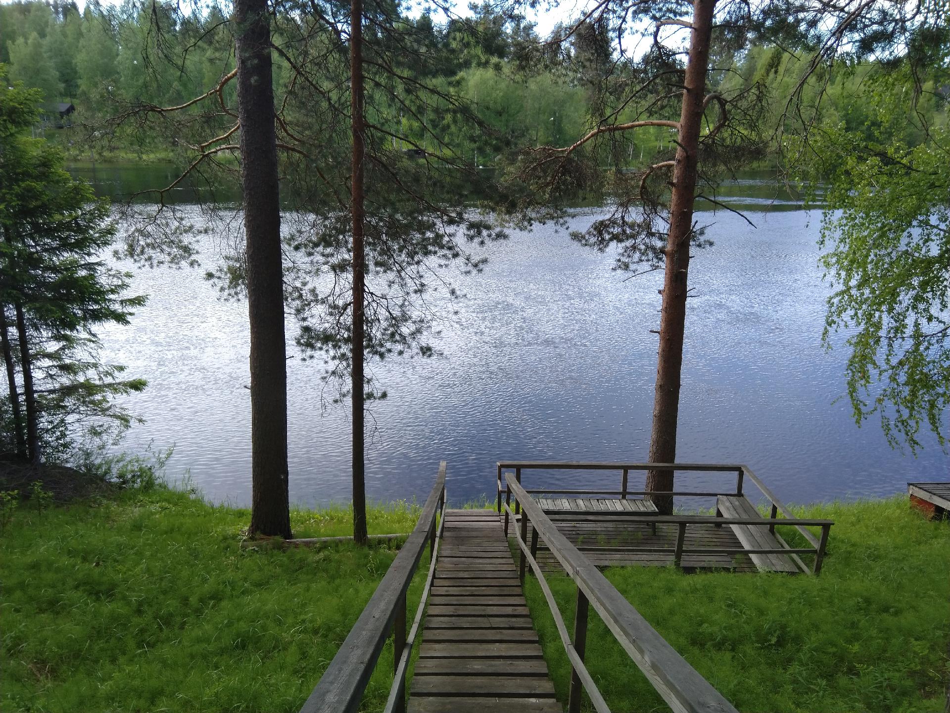 Silmä lepää rantamaisemissa