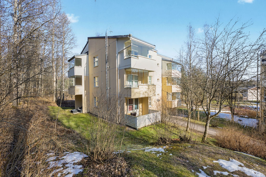 Sarastuspolku 5, Vantaanlaakso, Vantaa