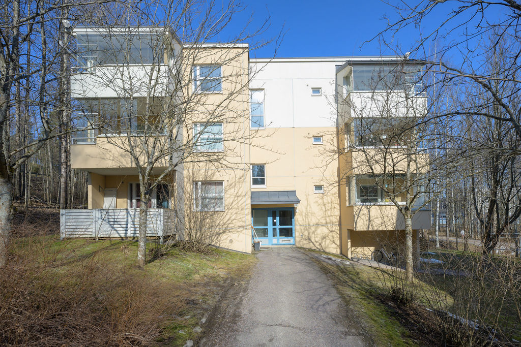 Sarastuspolku 5, Vantaanlaakso, Vantaa