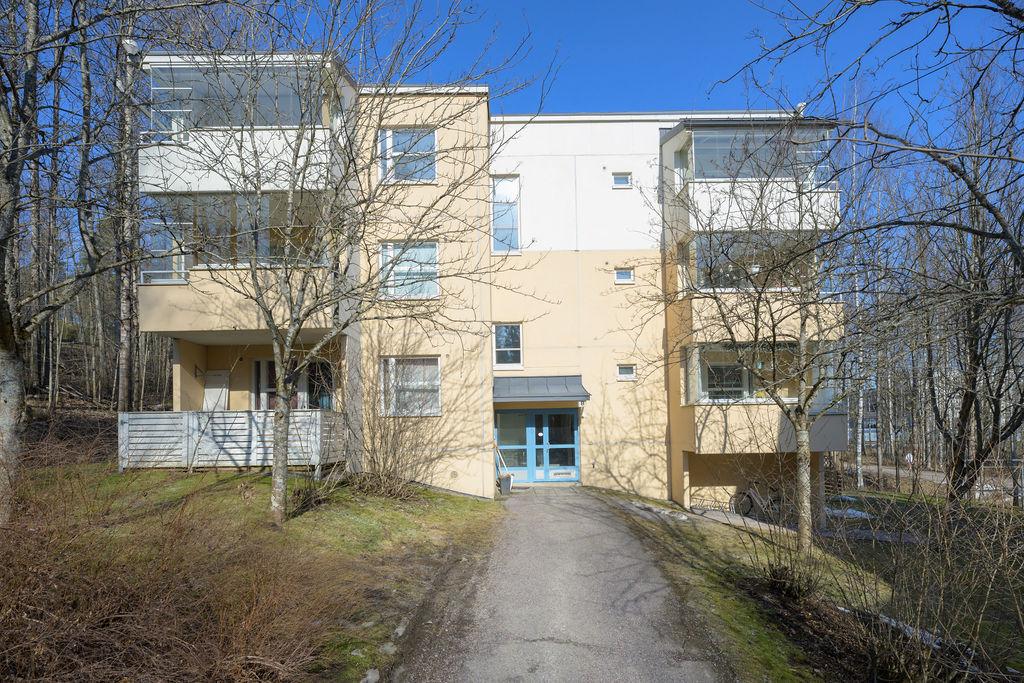 Sarastuspolku 5, Vantaanlaakso, Vantaa