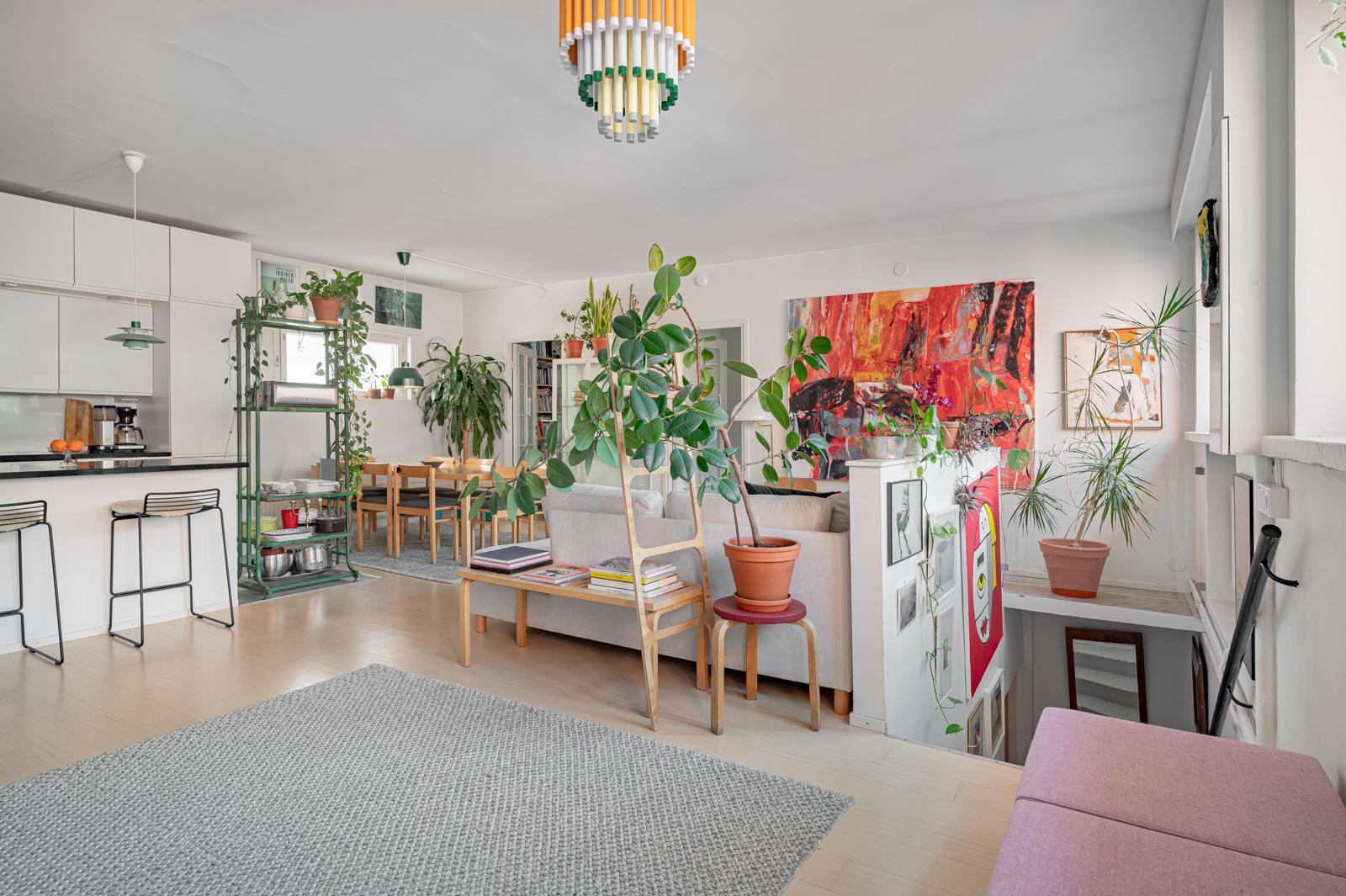 Rappuja pitkin huoneistoon