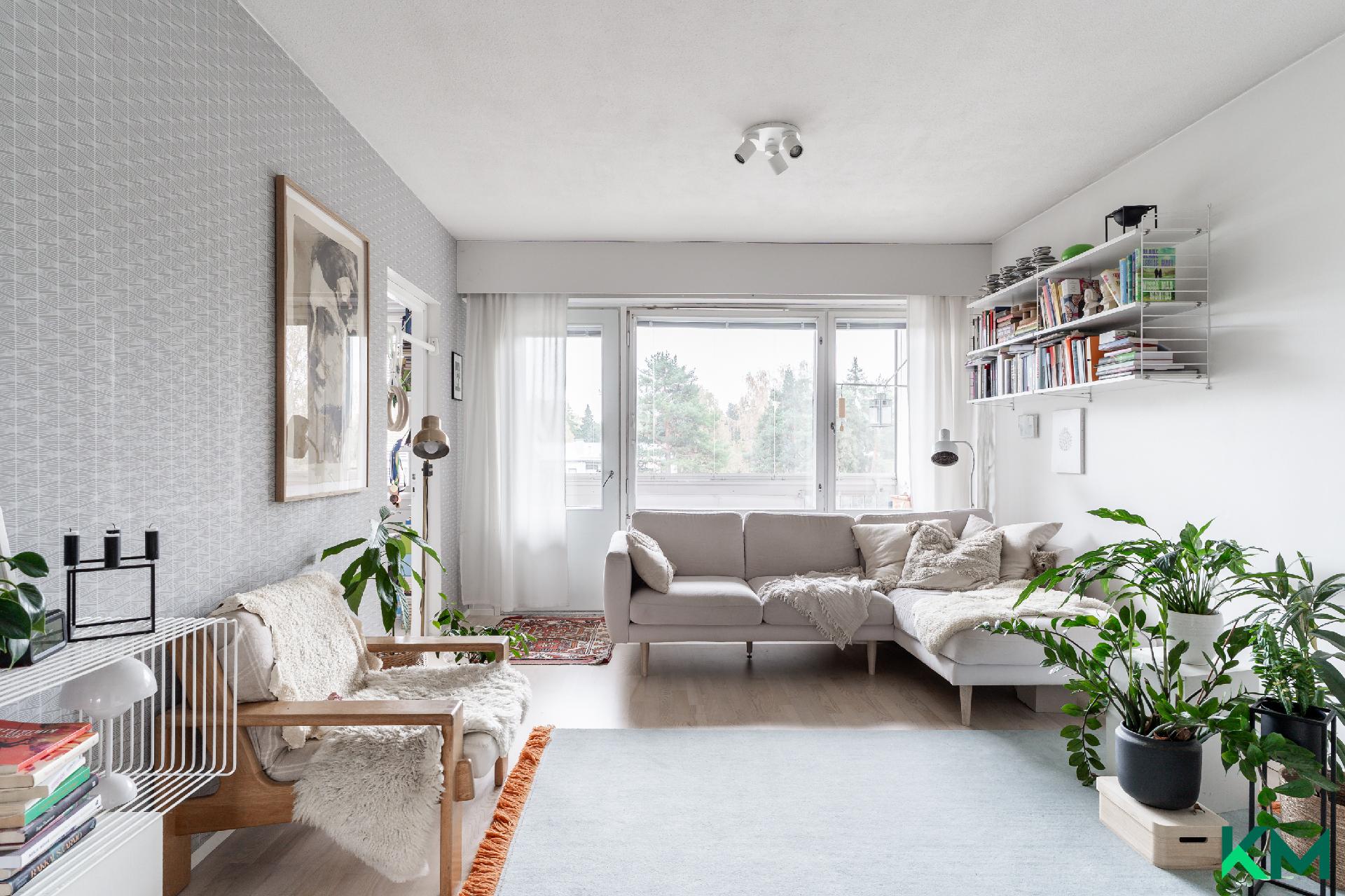 Neulapadontie 8, Myllypuro, Helsinki