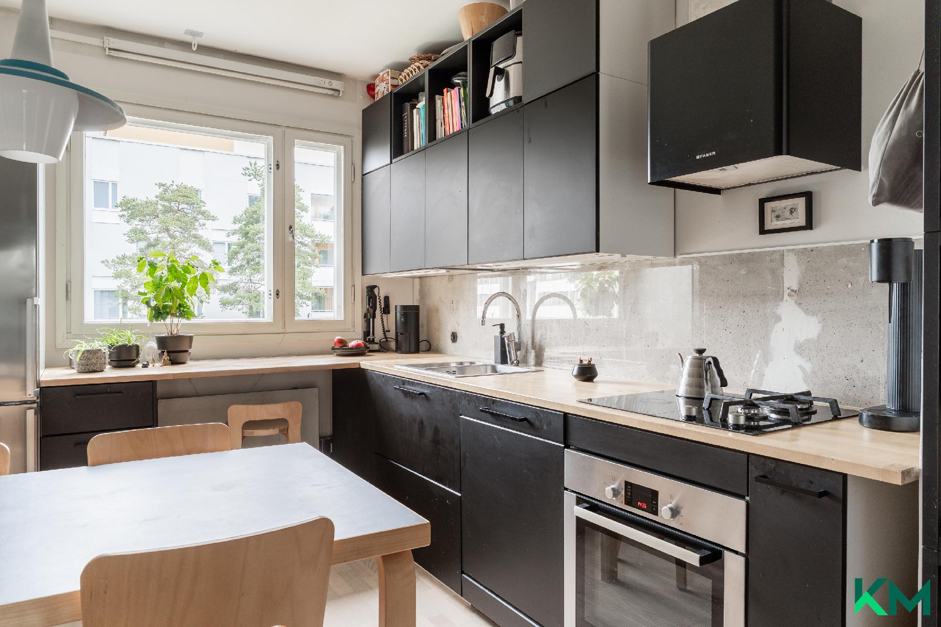 Neulapadontie 8, Myllypuro, Helsinki