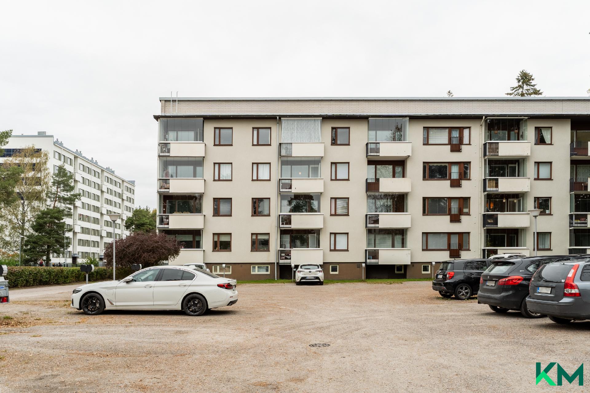 Neulapadontie 8, Myllypuro, Helsinki