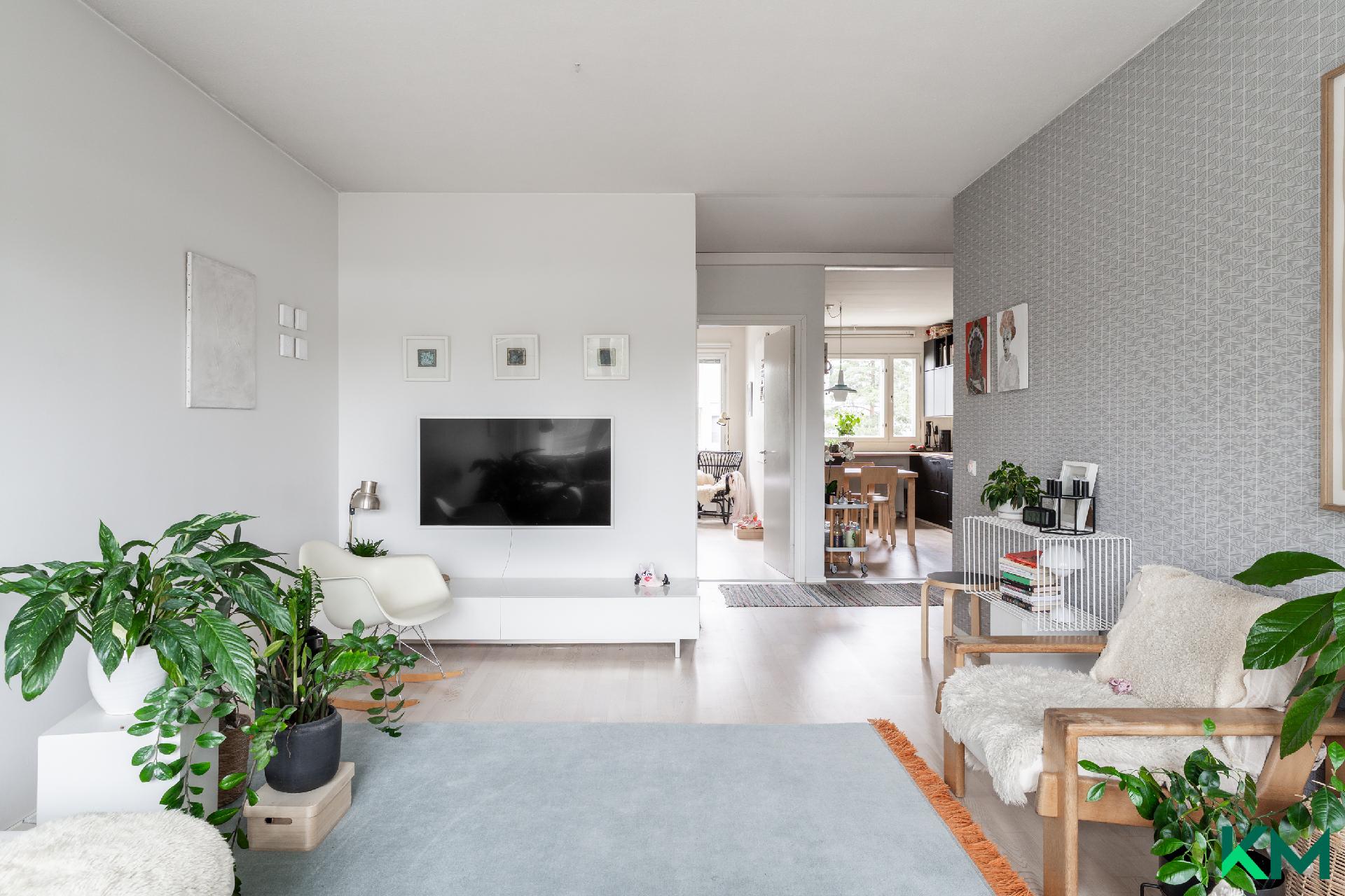 Neulapadontie 8, Myllypuro, Helsinki