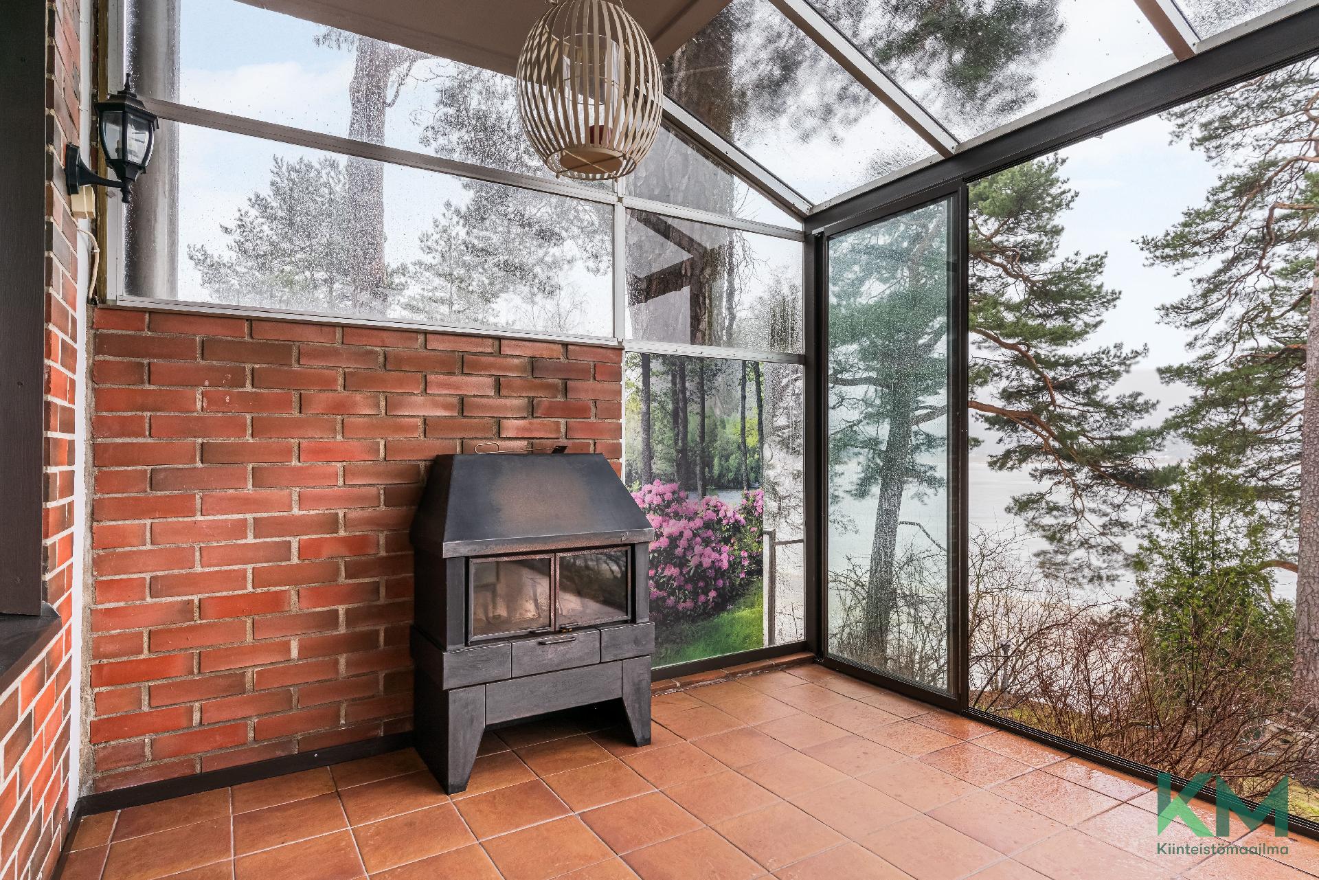 Kuukiventie 9, Laajasalo, Helsinki