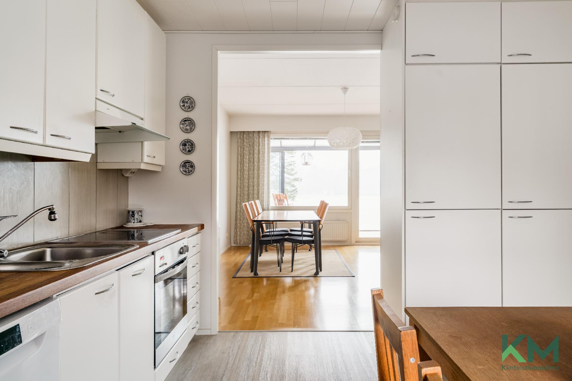 Kuukiventie 9, Laajasalo, Helsinki