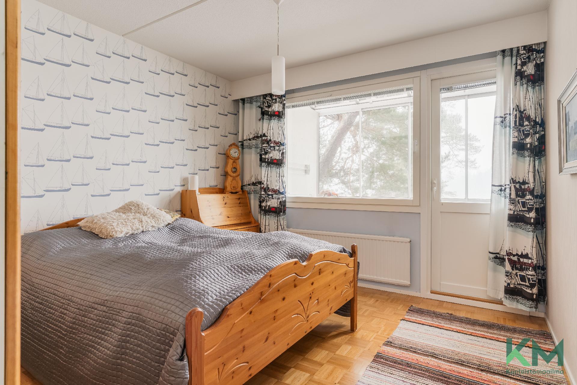 Kuukiventie 9, Laajasalo, Helsinki