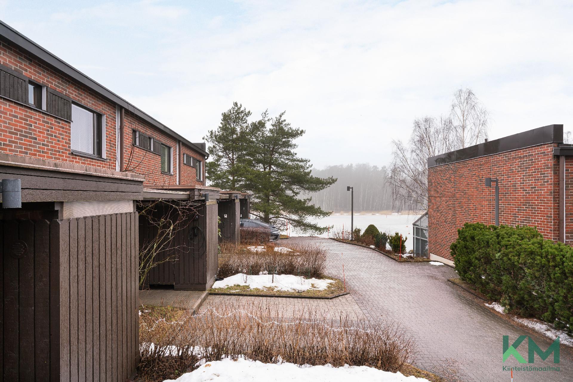 Kuukiventie 9, Laajasalo, Helsinki