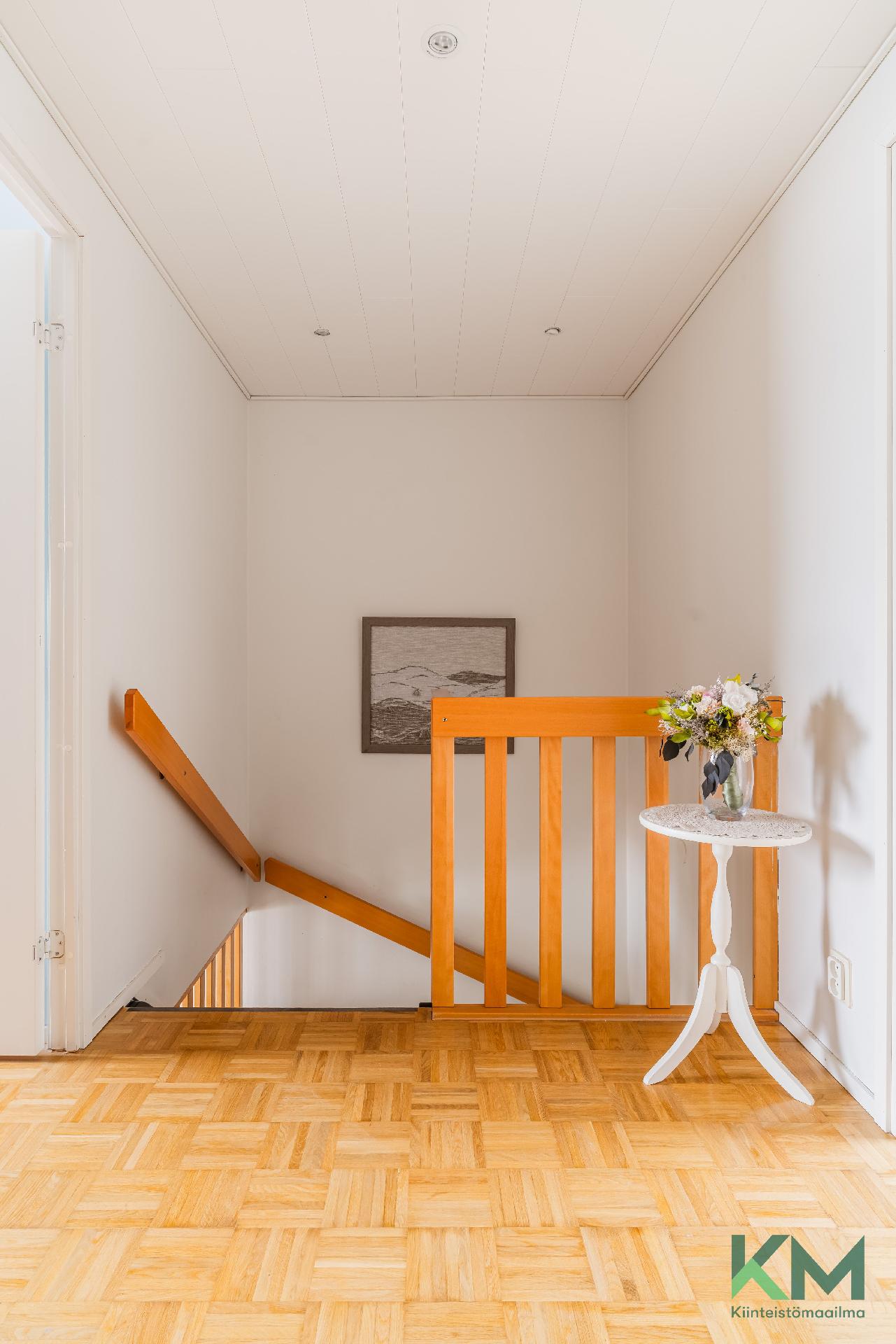 Kuukiventie 9, Laajasalo, Helsinki