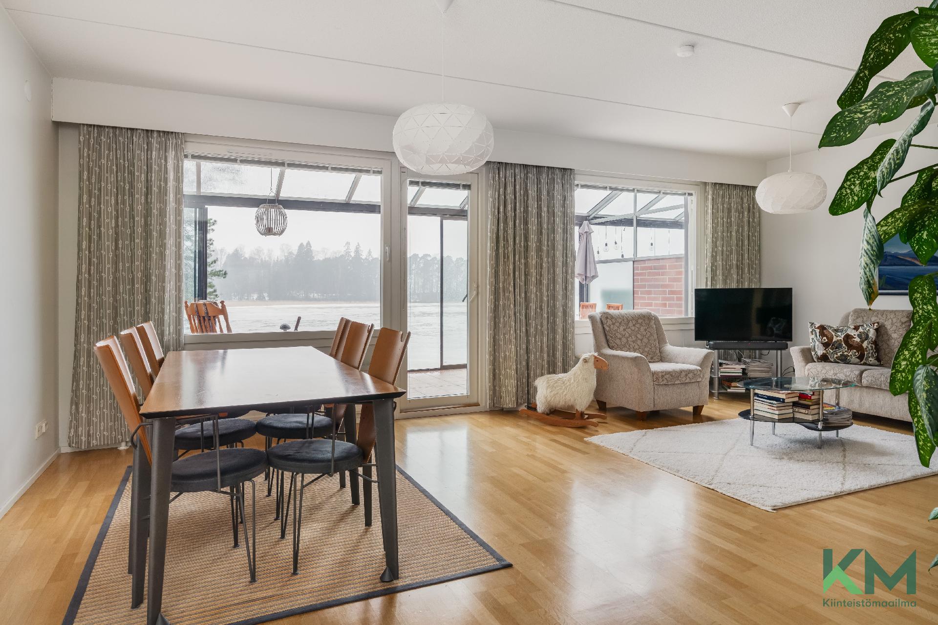 Kuukiventie 9, Laajasalo, Helsinki