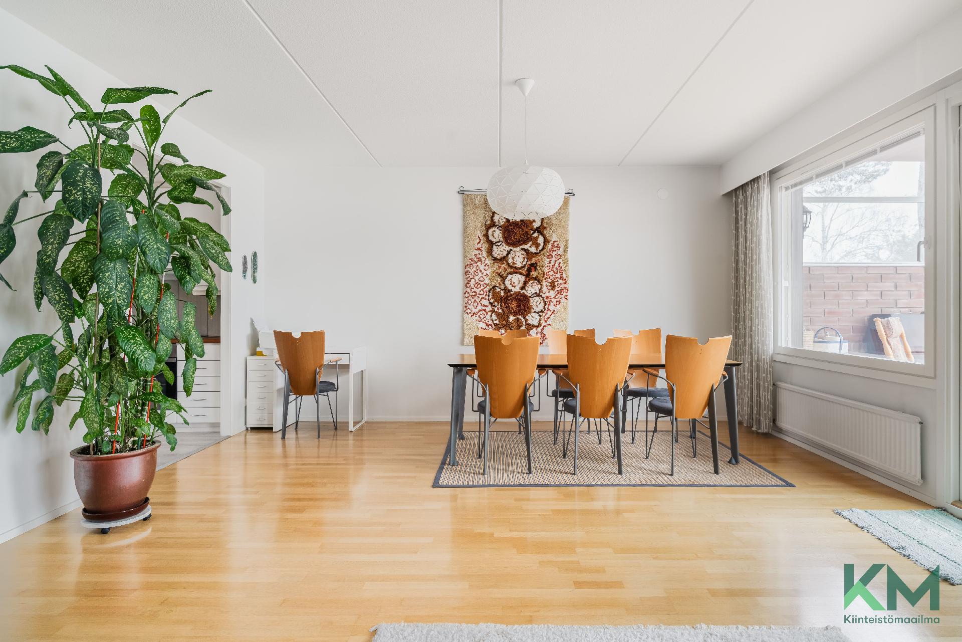 Kuukiventie 9, Laajasalo, Helsinki