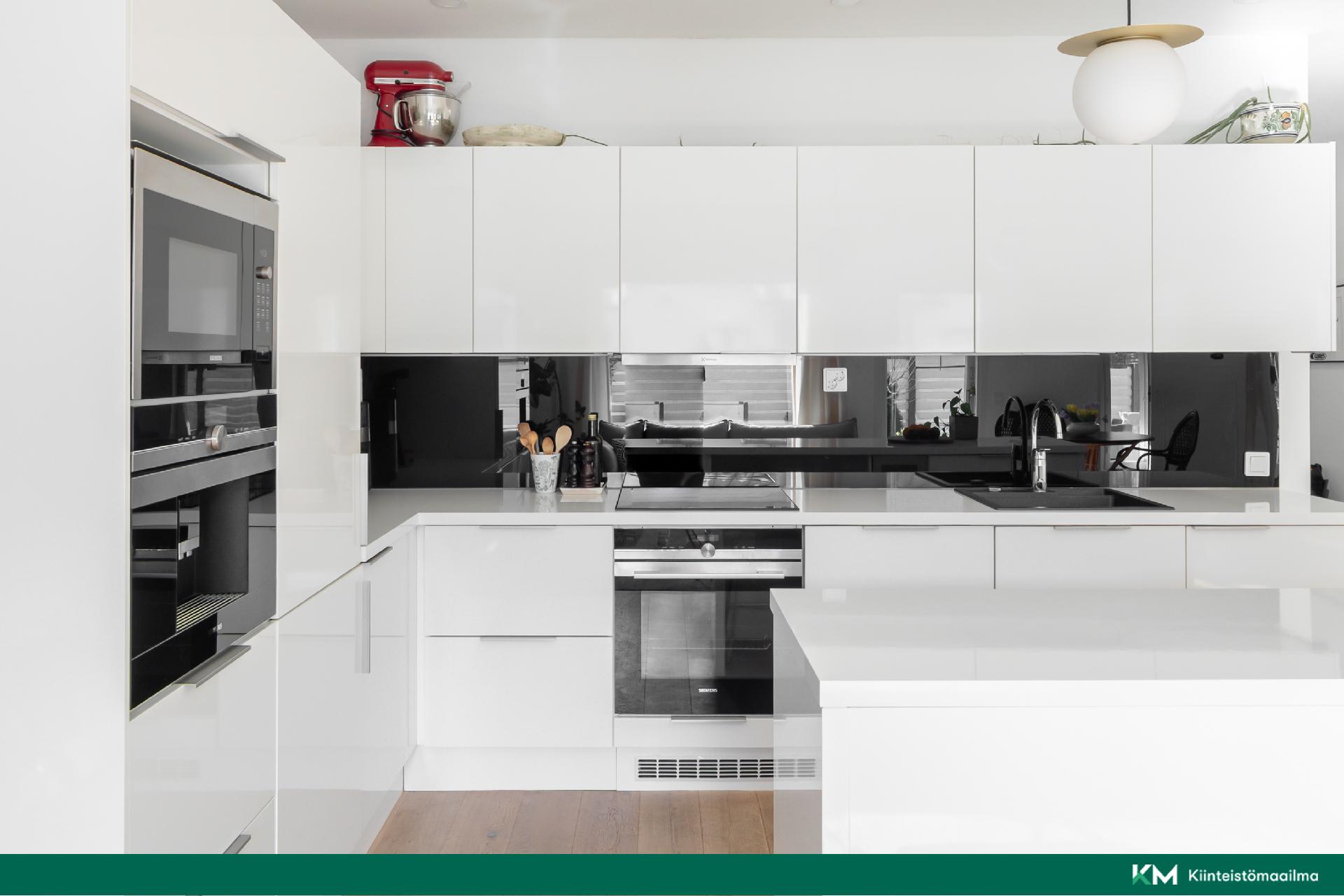 Kustaantie 14, Rekola, Vantaa