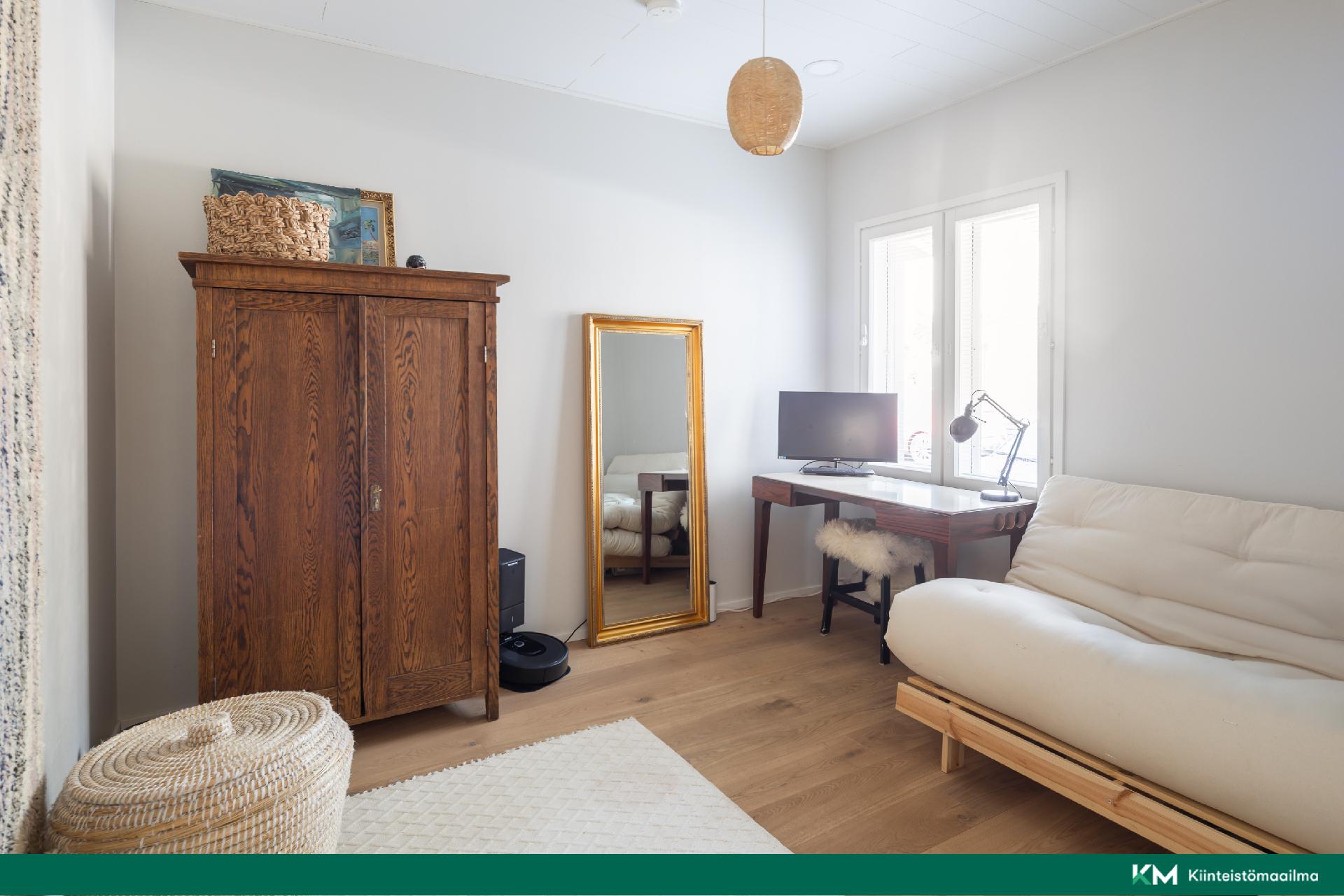 Kustaantie 14, Rekola, Vantaa