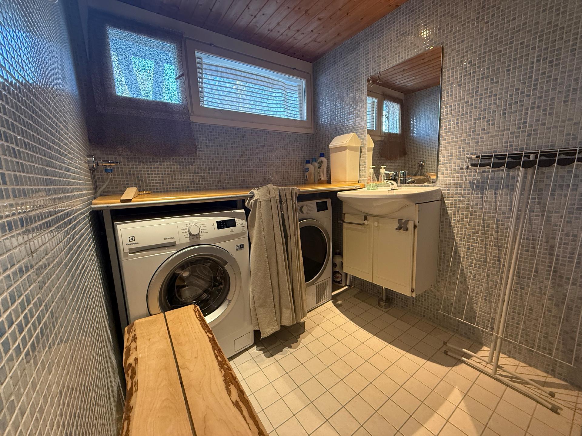 Suntionkatu 14, Karhula, Kotka