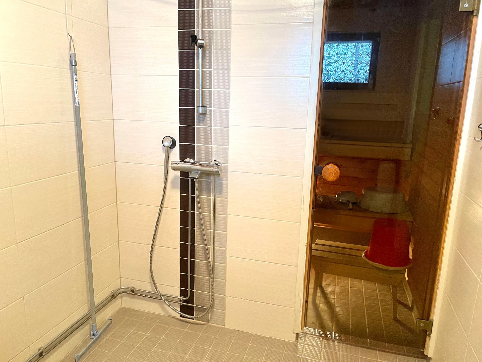 Metsäkatu 44, Kuhmo