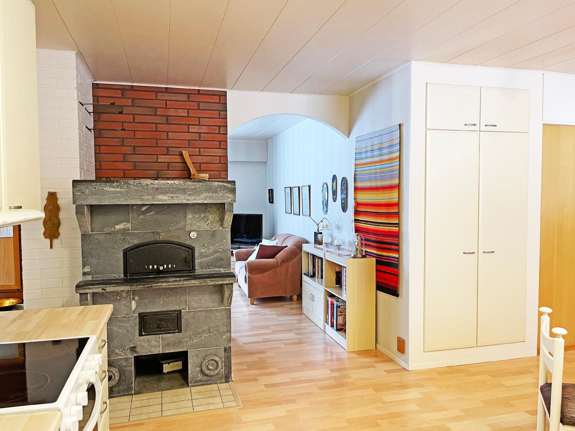 Metsäkatu 44, Kuhmo