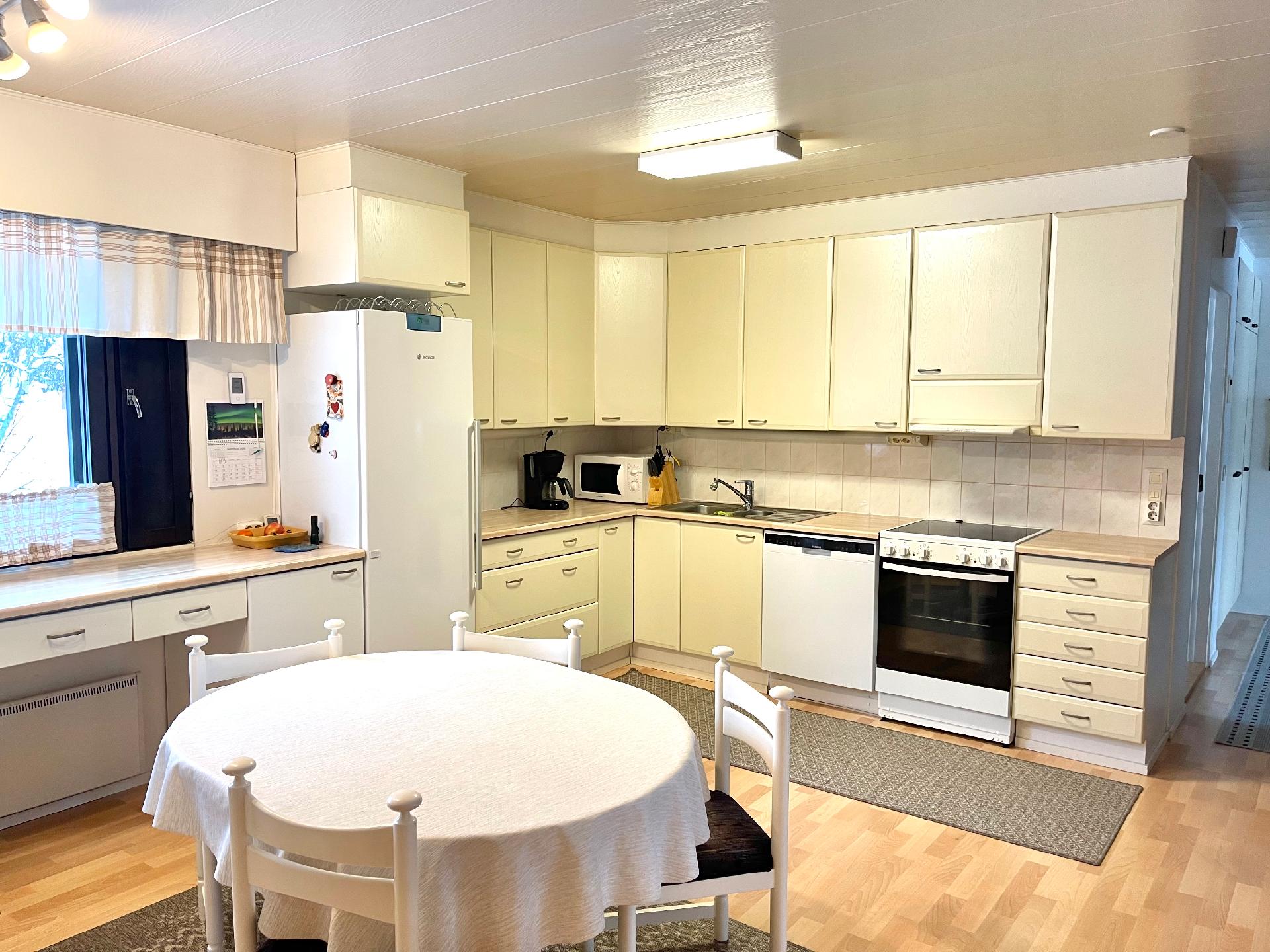 Metsäkatu 44, Kuhmo