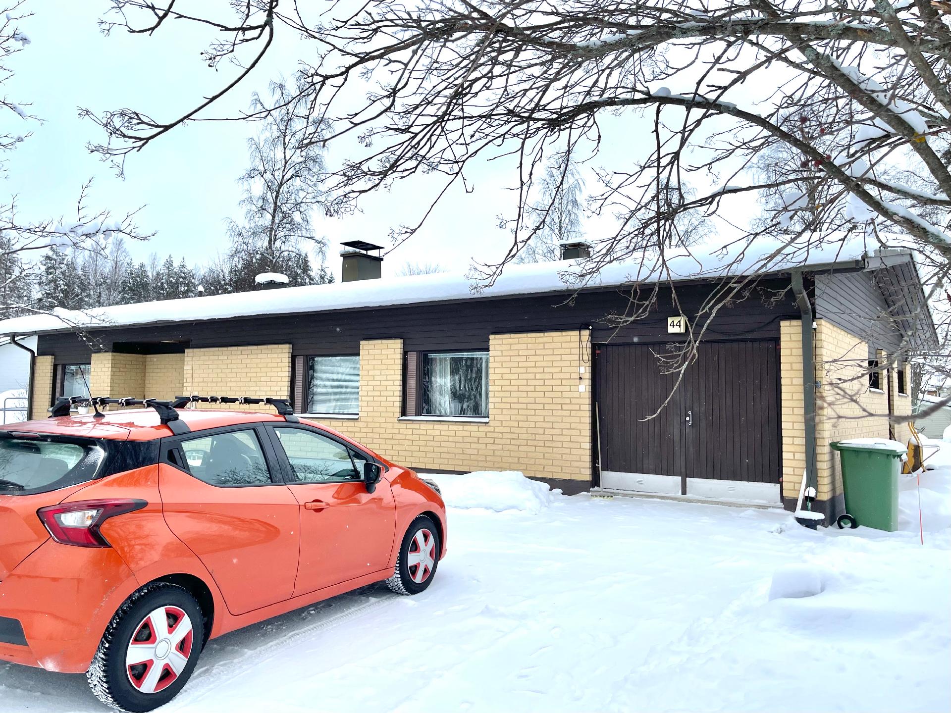 Metsäkatu 44, Kuhmo