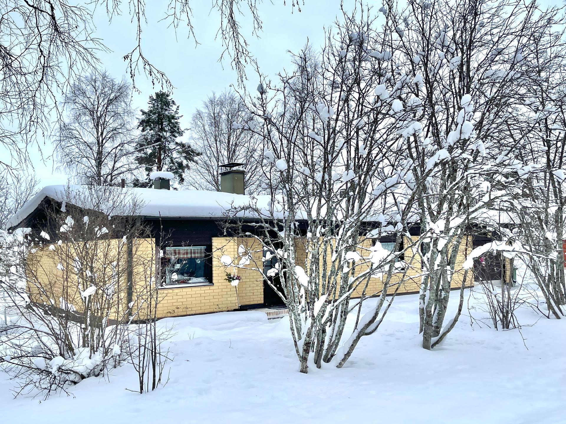 Metsäkatu 44, Kuhmo