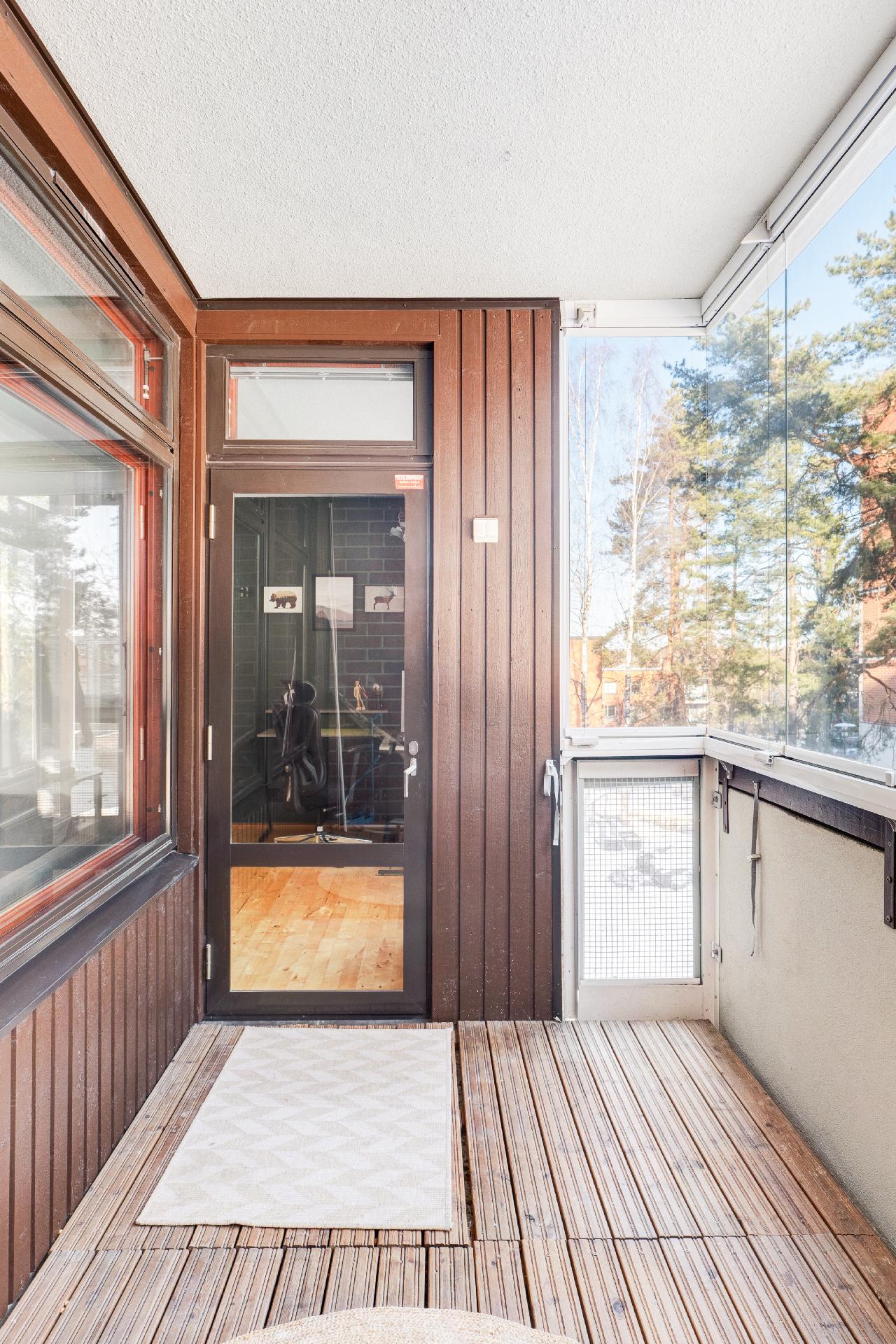 Sammalkalliontie 6, Olari, Espoo