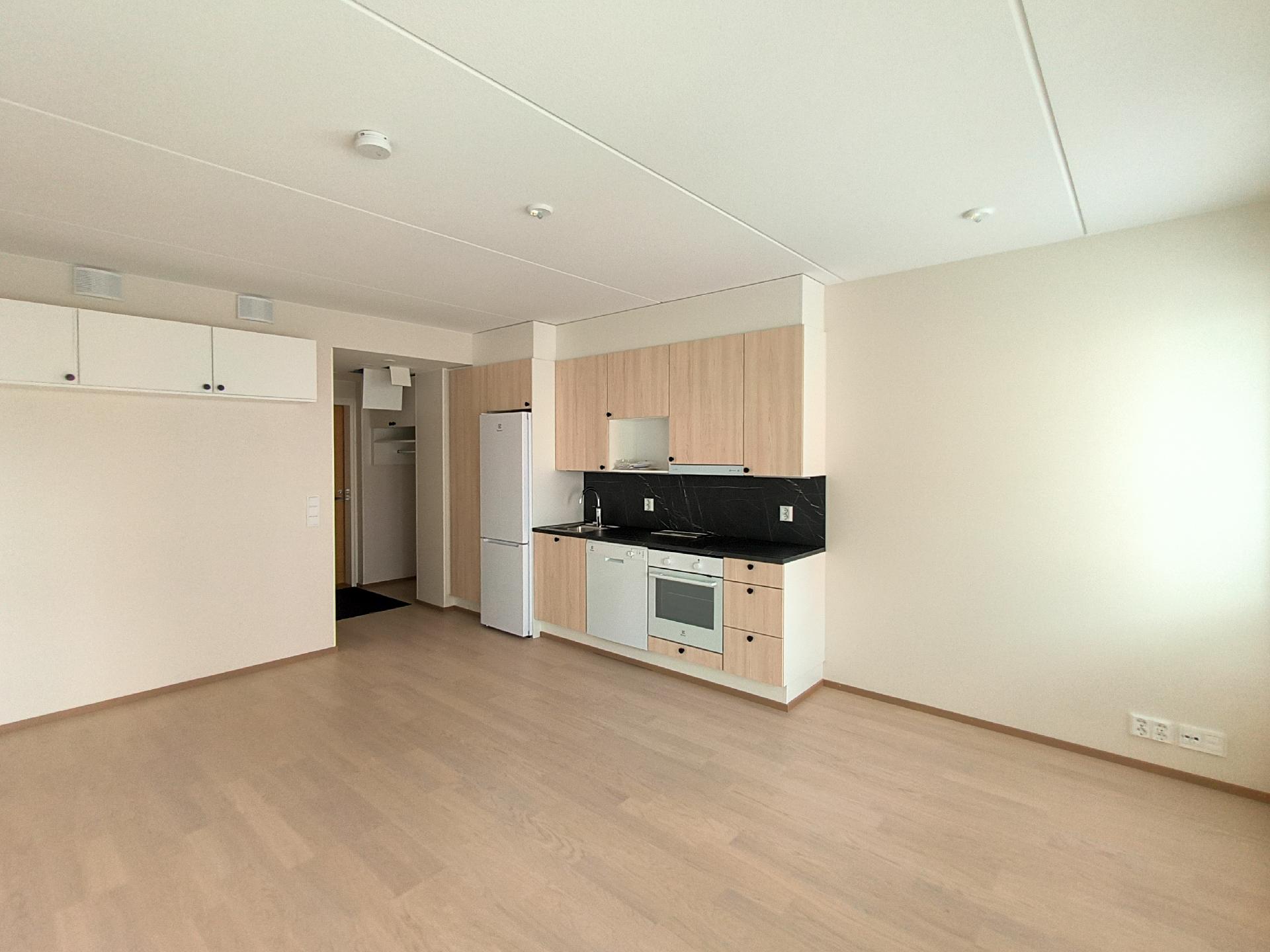 Isolammenkatu 15, Kaukajärvi, Tampere