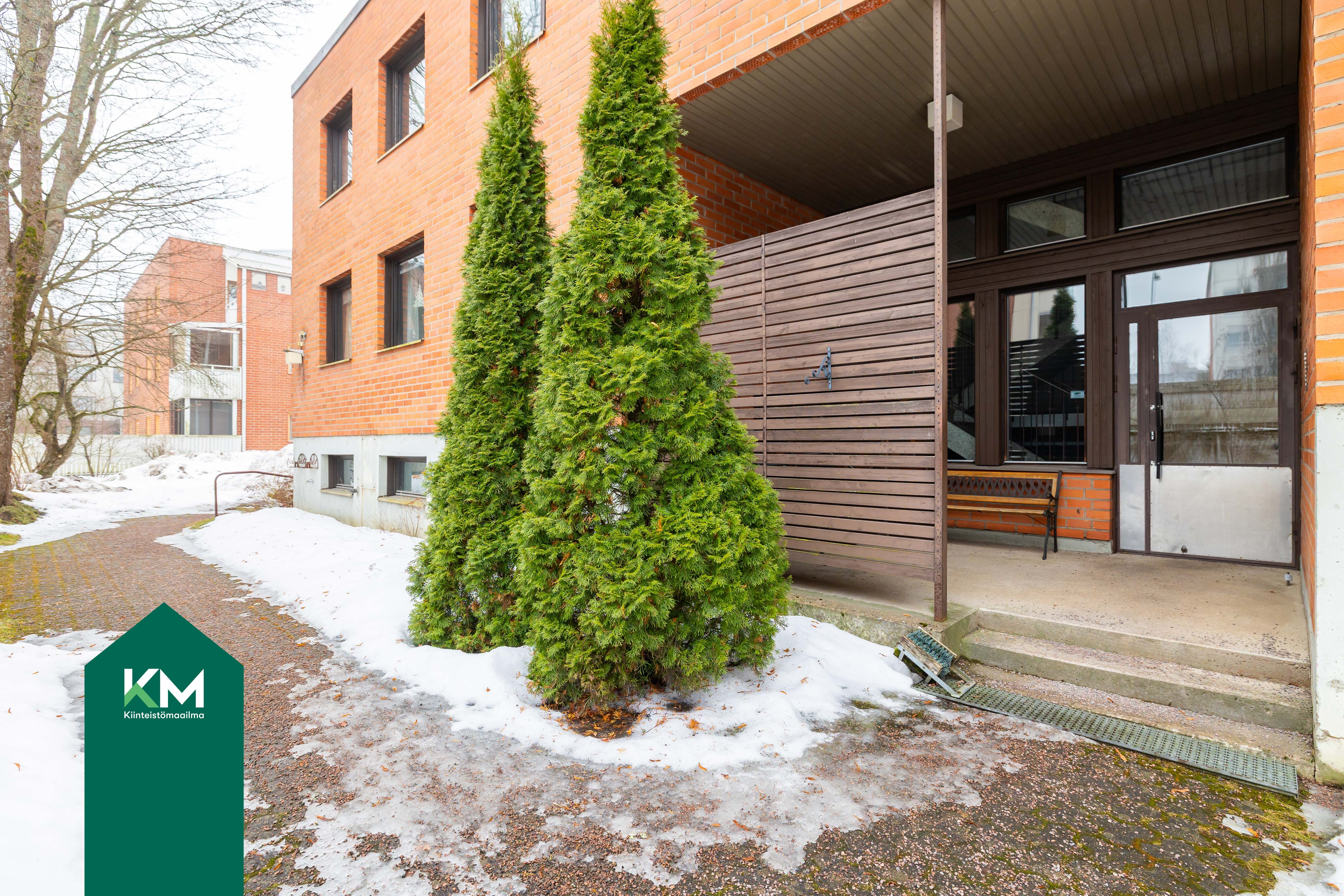 Karhulantie 61, Karhula, Kotka