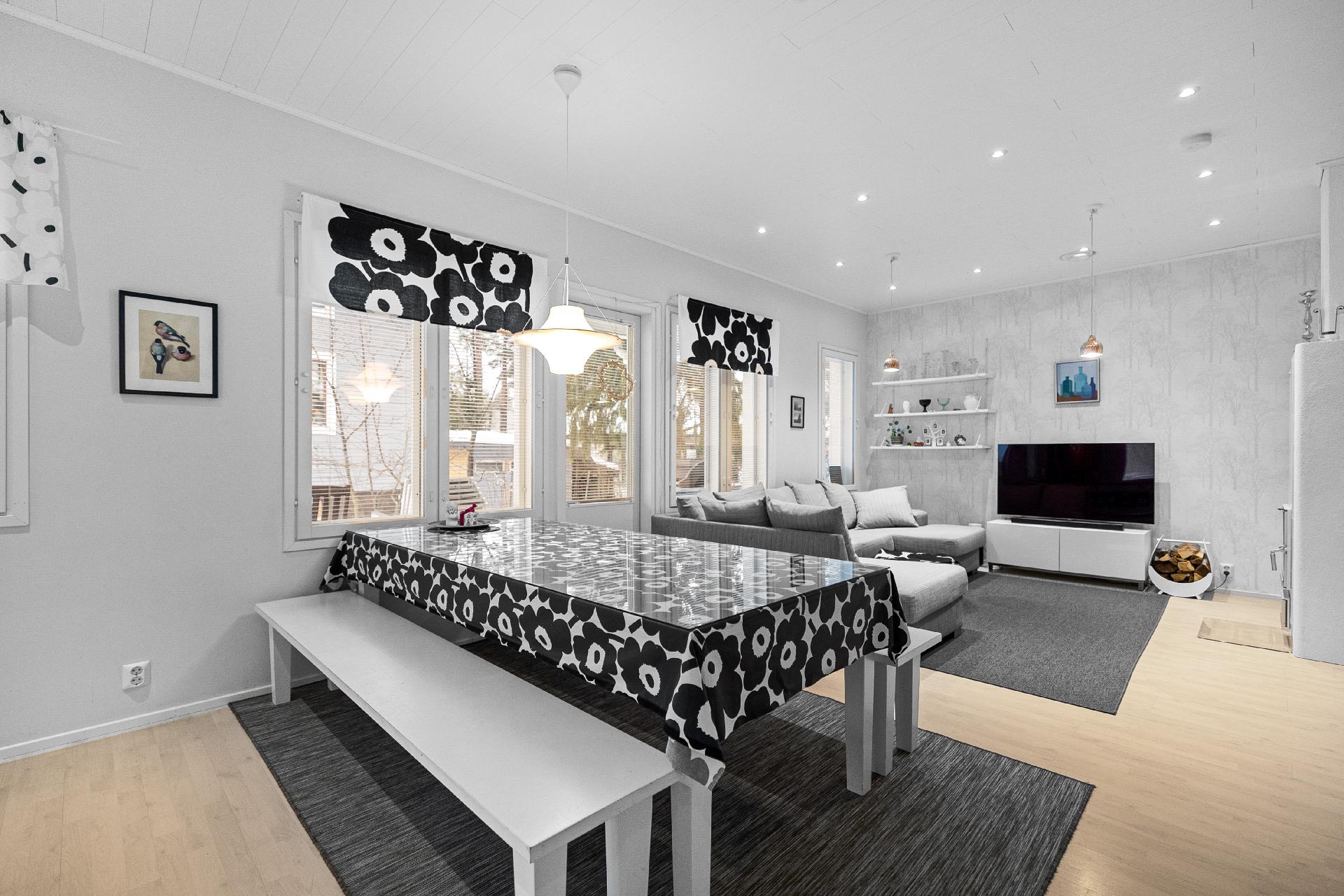 Harjutie 24, Ruskeasanta, Vantaa