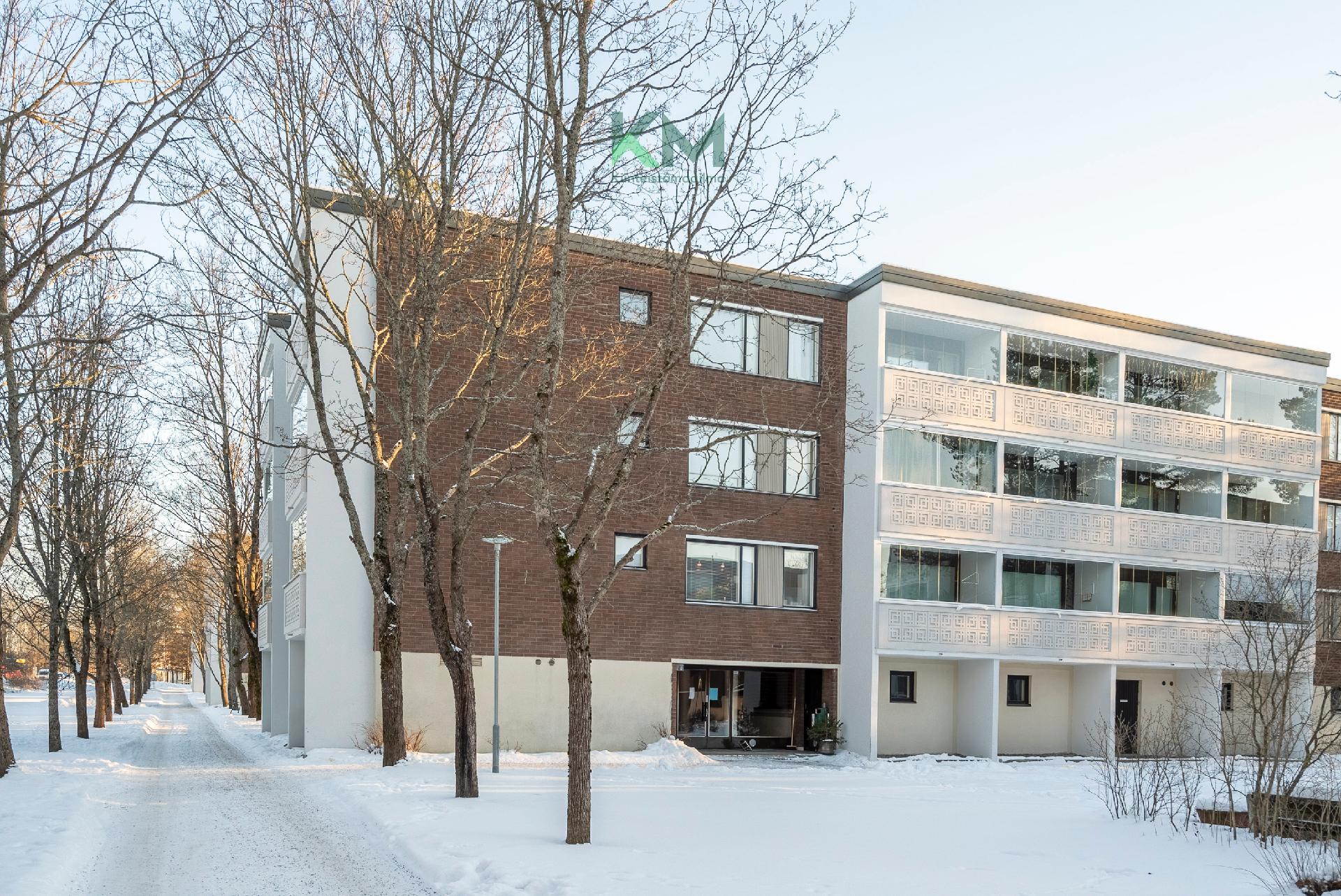 Takaniityntie 5, Tapaninvainio, Helsinki