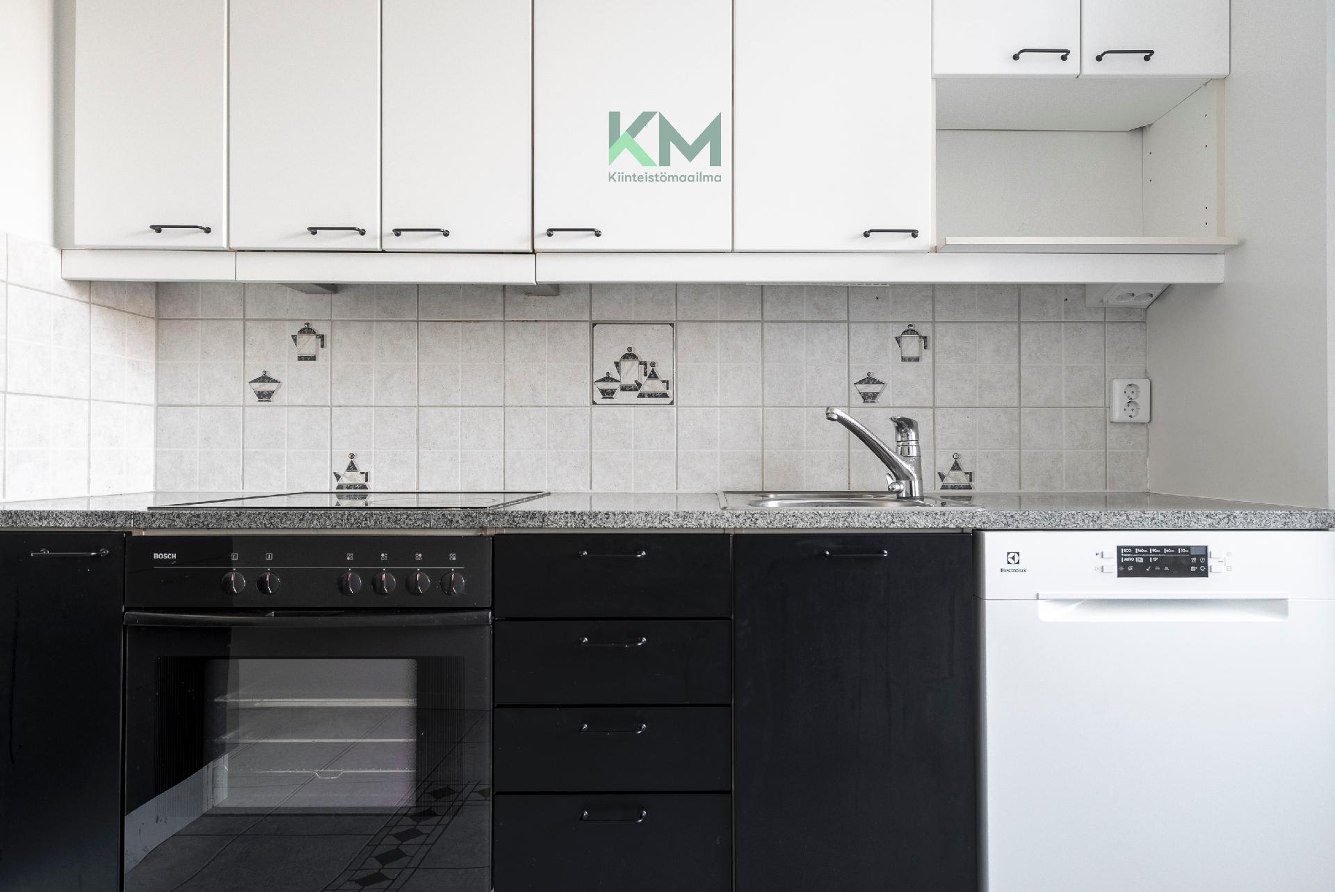 Takaniityntie 5, Tapaninvainio, Helsinki