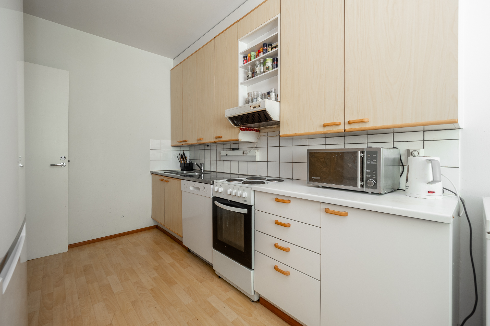 Tapiontie 4, Kaijonharju, Oulu