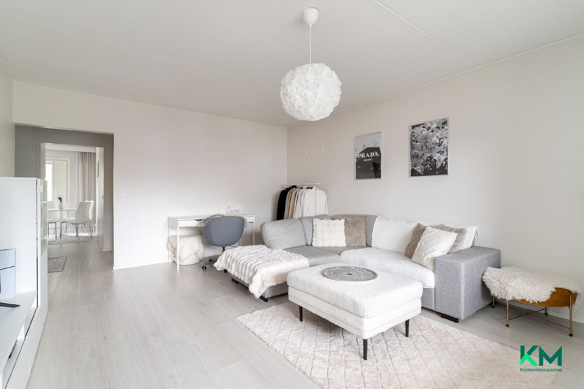 Vääränkalliontie 4, Suorama, Kangasala