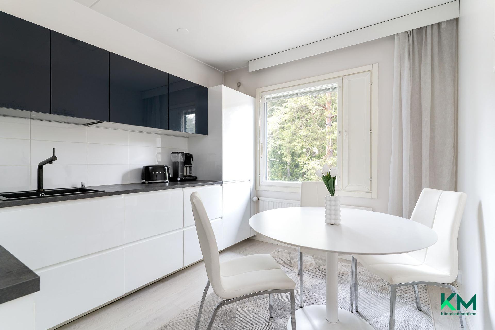 Vääränkalliontie 4, Suorama, Kangasala